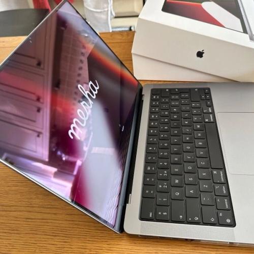 Apple MacBook Pro Laptop with M1 Pro chip [16 inch,16GB RAM512GBSSD,Late 2021] Bluetooth, Backlit Keyboard, Touch ID, Force Touch