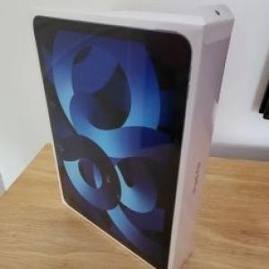 Apple ipad air 2022 256gb, 5g unlocked brand new sealed