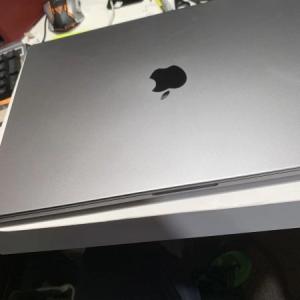 Apple MacBook Pro Laptop with M1 Pro chip [16 inch,16GB RAM512GBSSD,Late 2021] Bluetooth, Backlit Keyboard, Touch ID, Force Touch