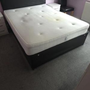 KING SIZE BED ORTHOPEDIC MATTRESS BOTH DIVANS AND HEADBOARD NO STOREAGE IN BASE