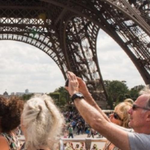 Hop On hop Off Paris sightseeing bus tours