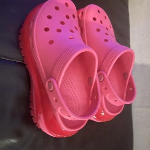 womens nike dunks size 4