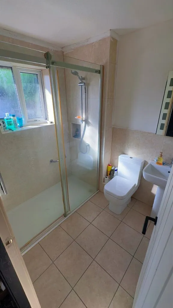 Newly renovated house Manchester 3 bedrooms
