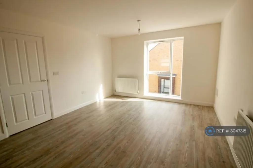 2 bedroom flat in Rowton Lane, Birmingham, B5 (2 bed) (#3047315)