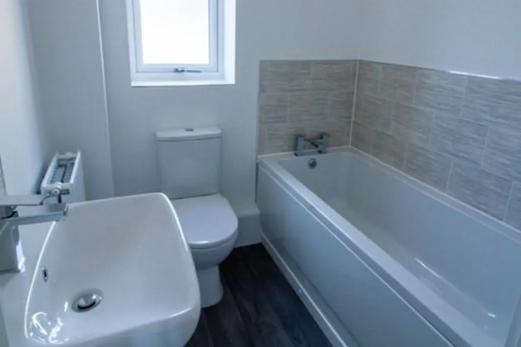 2 bedroom flat in Rowton Lane, Birmingham, B5 (2 bed) (#3047315)