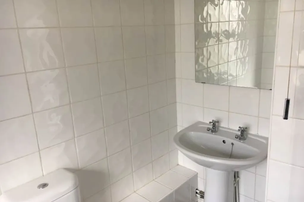Beautiful 3 bed house in fabulous Clifton Village location with garden and garage