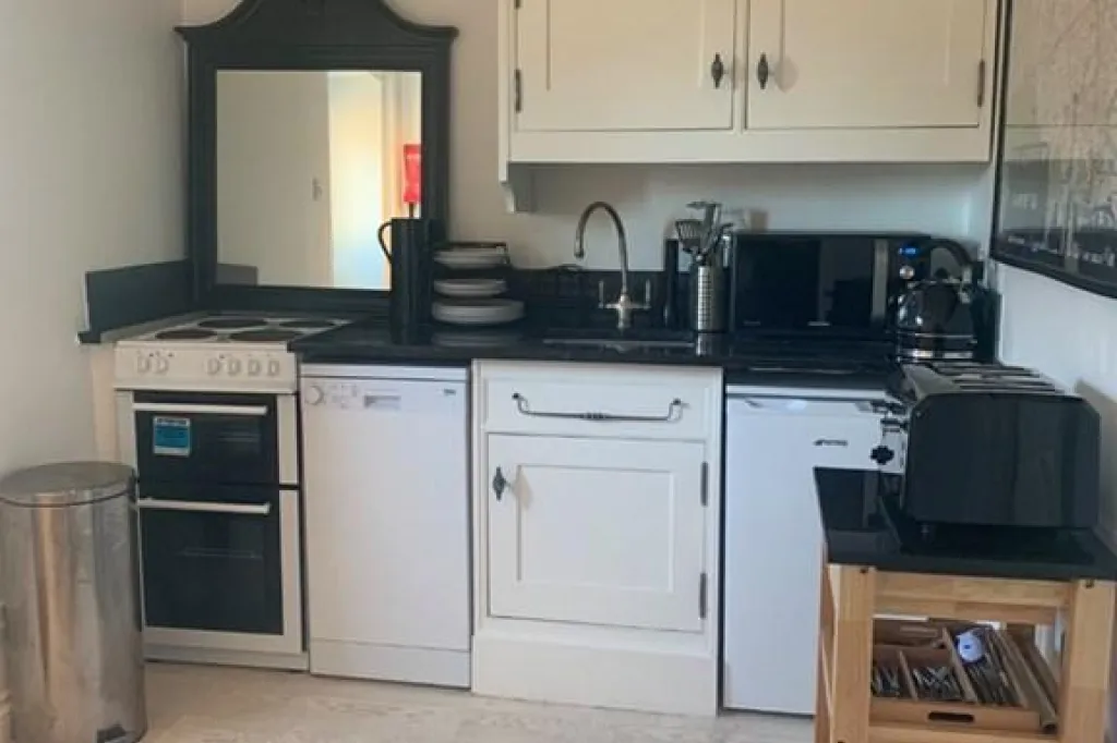 1 bedroom flat in Welsh Newton, Monmouth, NP25 (1 bed) (#2965900)