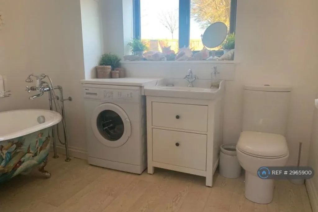 1 bedroom flat in Welsh Newton, Monmouth, NP25 (1 bed) (#2965900)