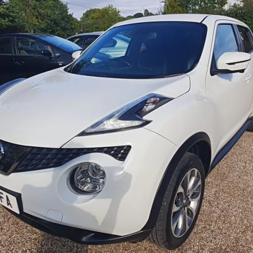 2019 Nissan Juke Tekna 1.6 petrol