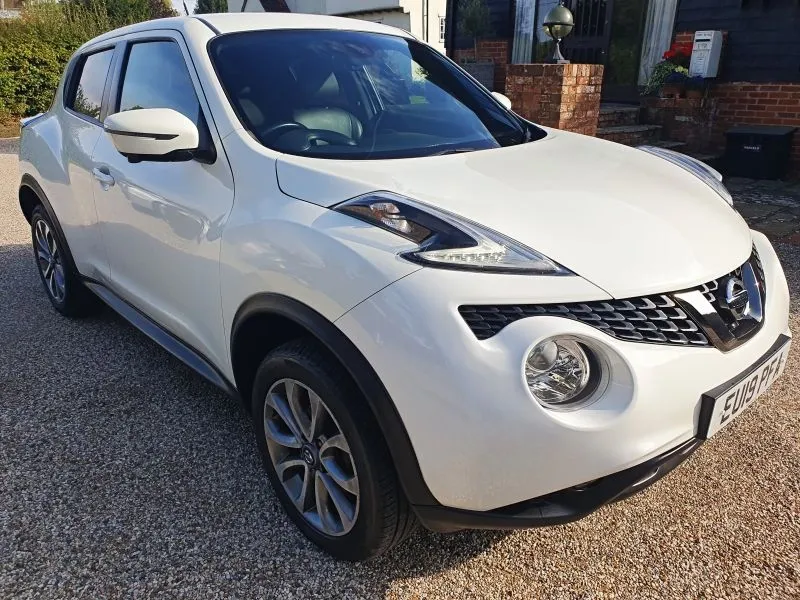 2019 Nissan Juke Tekna 1.6 petrol