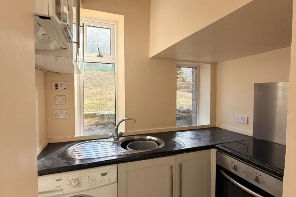 One Bedroom Ground Floor Flat in Torry Area (Victoria Road) Aberdeen is now available for rent!