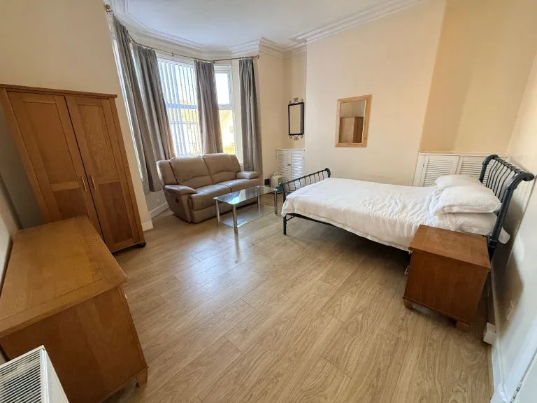 One Bedroom Ground Floor Flat in Torry Area (Victoria Road) Aberdeen is now available for rent!