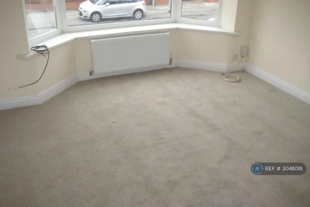 3 bedroom house in Scott Road, Droylsden, M43 (3 bed) (#3048018)