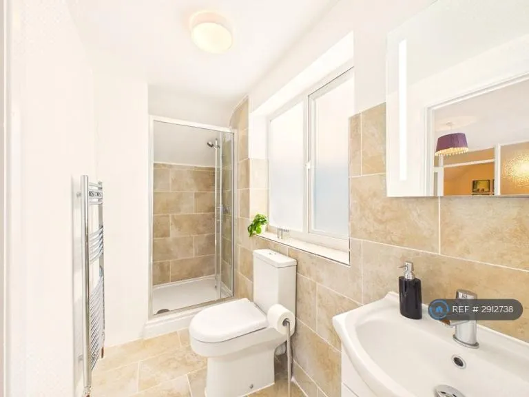 3 bedroom house in Saywell Road, Luton, LU2 (3 bed) (#2912738)