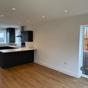 2 bedroom house in Ringway Road, Liverpool, L25 (2 bed) (#2920303)
