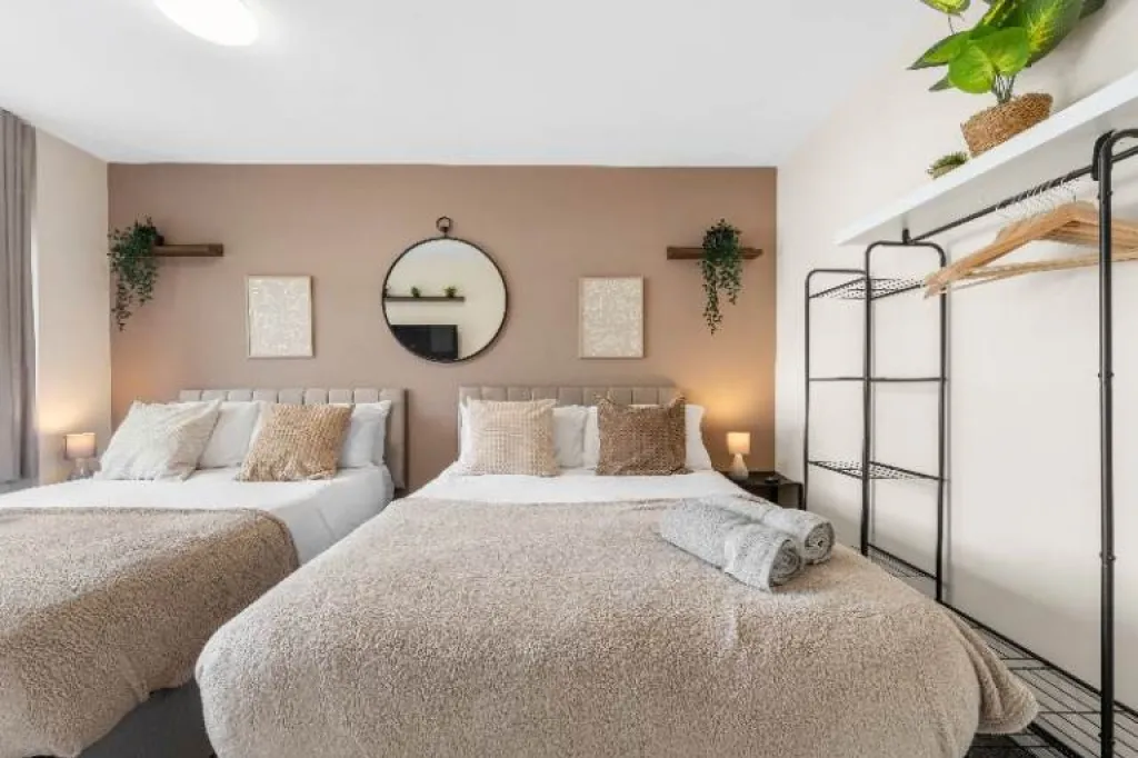 CONTRACTOR ACCOMMODATION IN SLOUGH (BERKSHIRE)