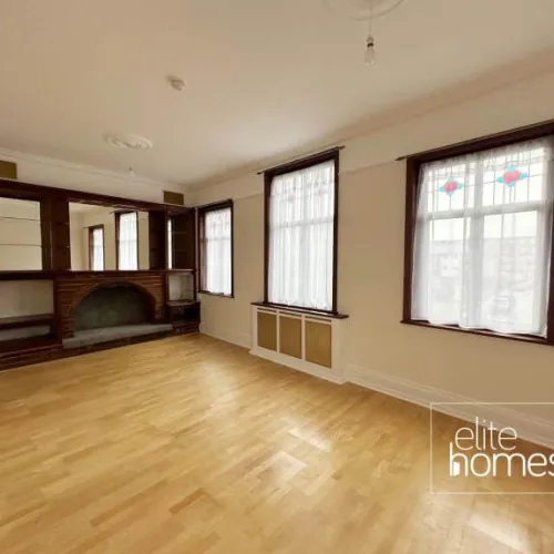 Great condition newly decorated Four bedroom maisonette in Edmonton, N9.