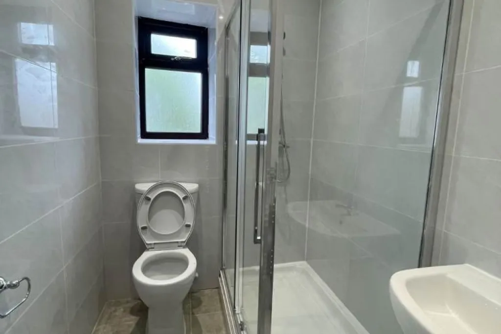 🏡 Charming 2-Bedroom Home in East Bierley – £795 PCM
