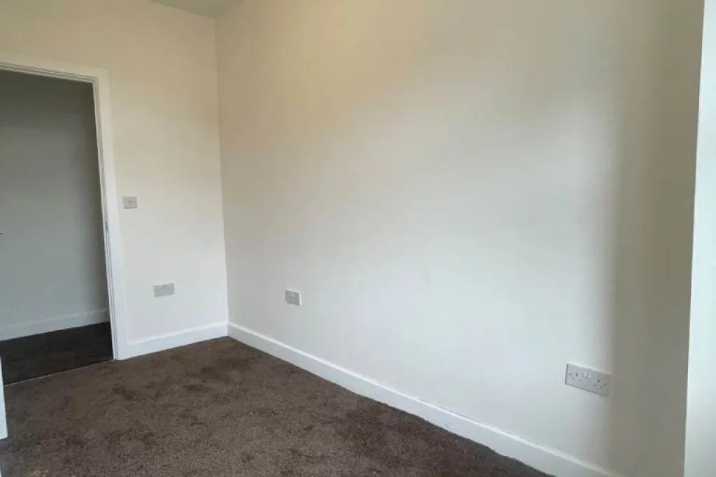 🏡 Charming 2-Bedroom Home in East Bierley – £795 PCM