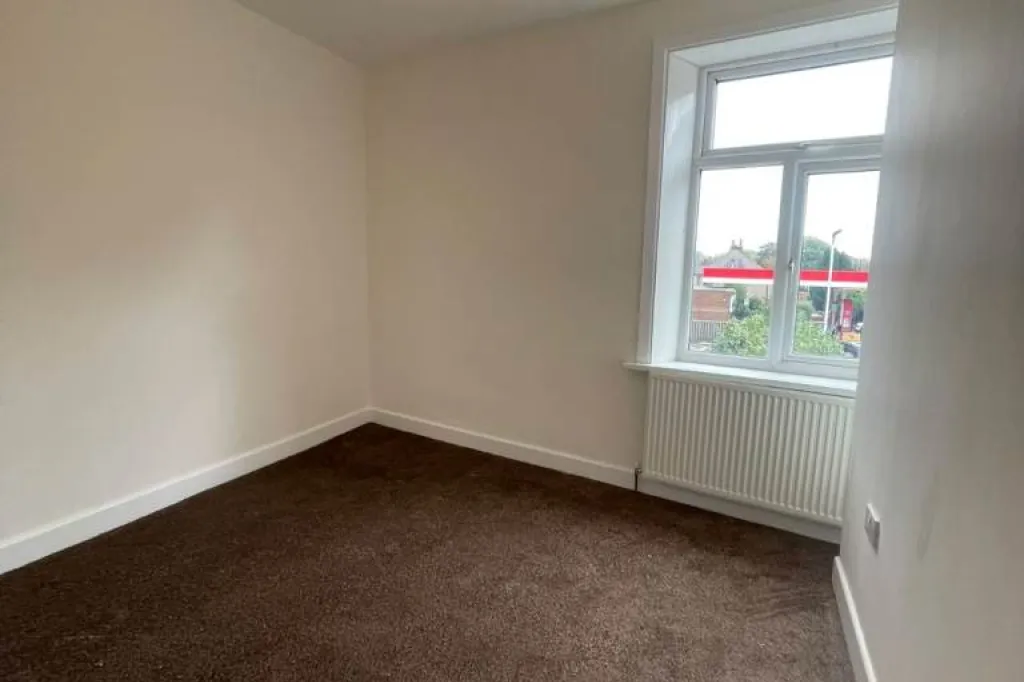 🏡 Charming 2-Bedroom Home in East Bierley – £795 PCM