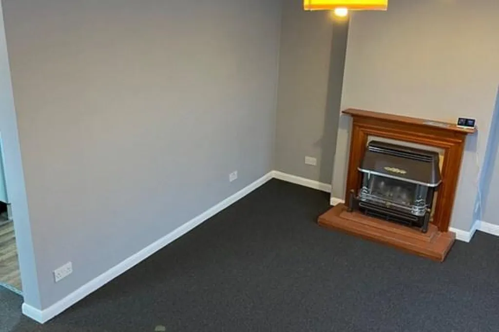 2 bedroom flat in Rock Road, Sittingbourne, ME10 (2 bed) (#1267963)