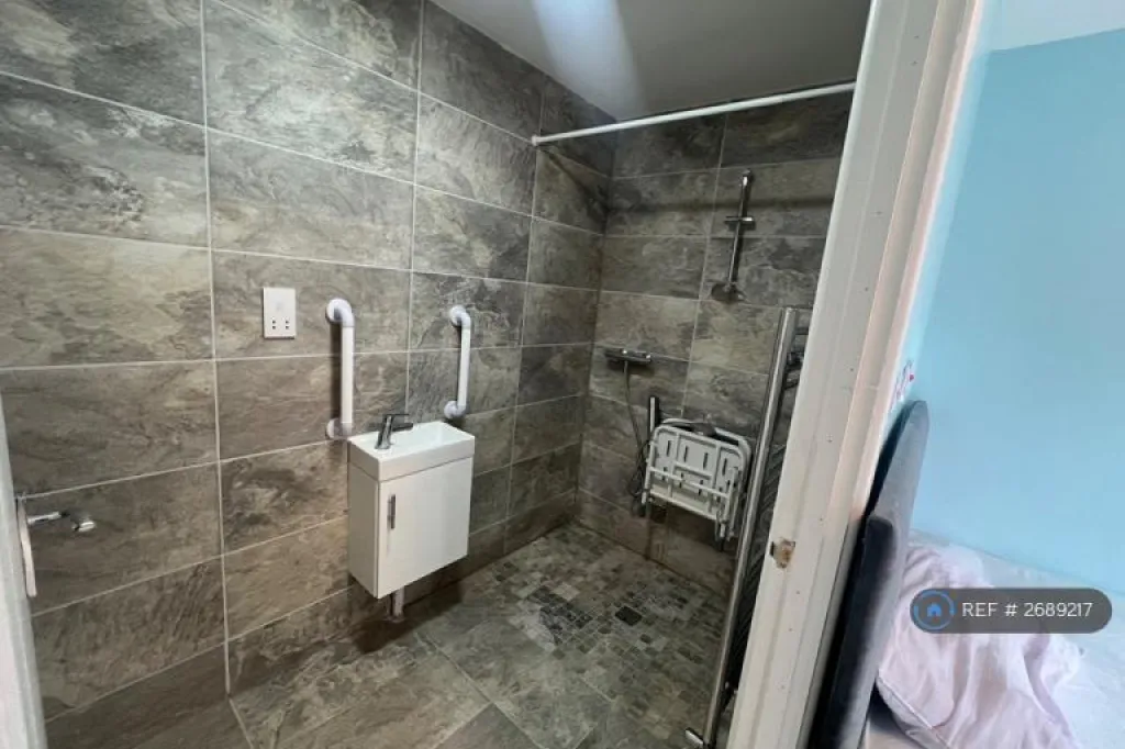 1 bedroom in Congreve, Milton Keynes, MK6 (#2689217)