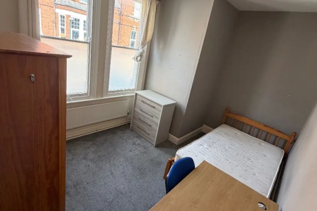 🏡 7 ROOMS AVAILABLE NOW | SHERWOOD | UC • DSS • HOUSING BENEFITS WELCOME