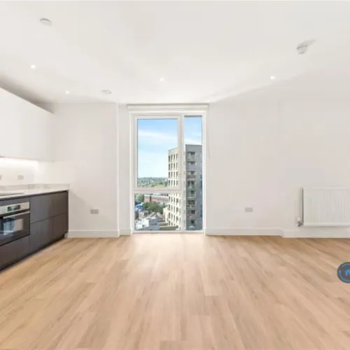 1 bedroom flat in Heartwood Boulevard, London, W3 (1 bed) (#3064197)