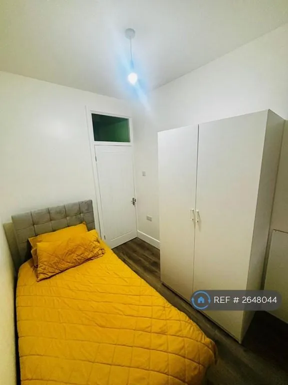 1 bedroom in Headcorn Road, Thornton Heath, CR7 (#2648044)