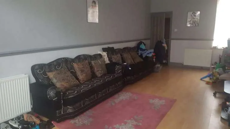 2 Bedroom House to Let