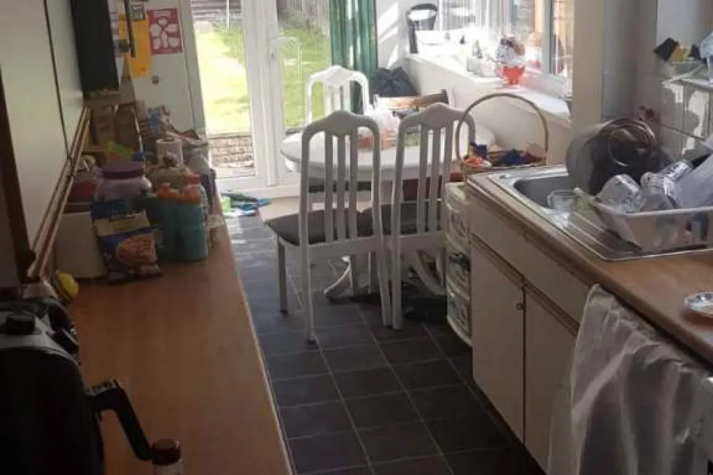 2 Bedroom House to Let