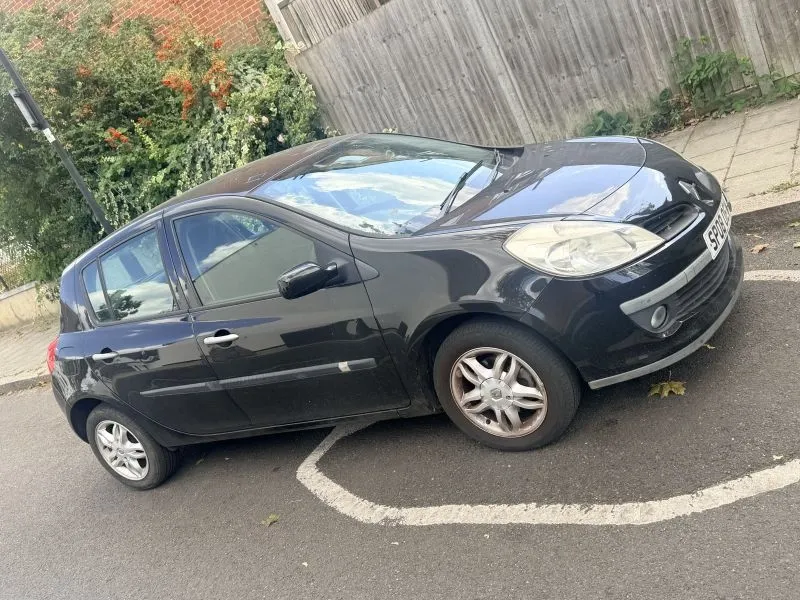 RENAULT CLIO 1.2 EXPRESSION 5dr Hatchback