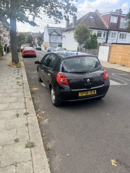 RENAULT CLIO 1.2 EXPRESSION 5dr Hatchback