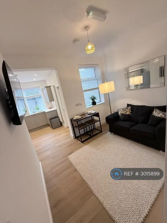 1 bedroom in Rock Road, Warrington, WA4 (#3015899)