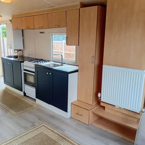 2 bedroom £750 PCM bills included