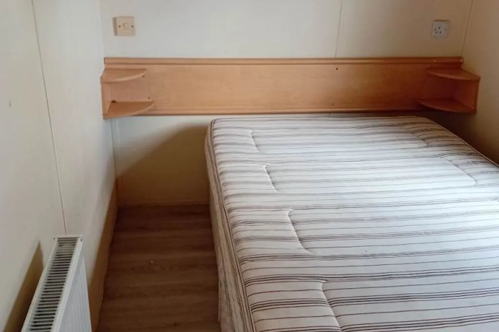 2 bedroom £750 PCM bills included
