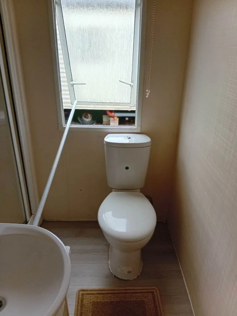 2 bedroom £750 PCM bills included