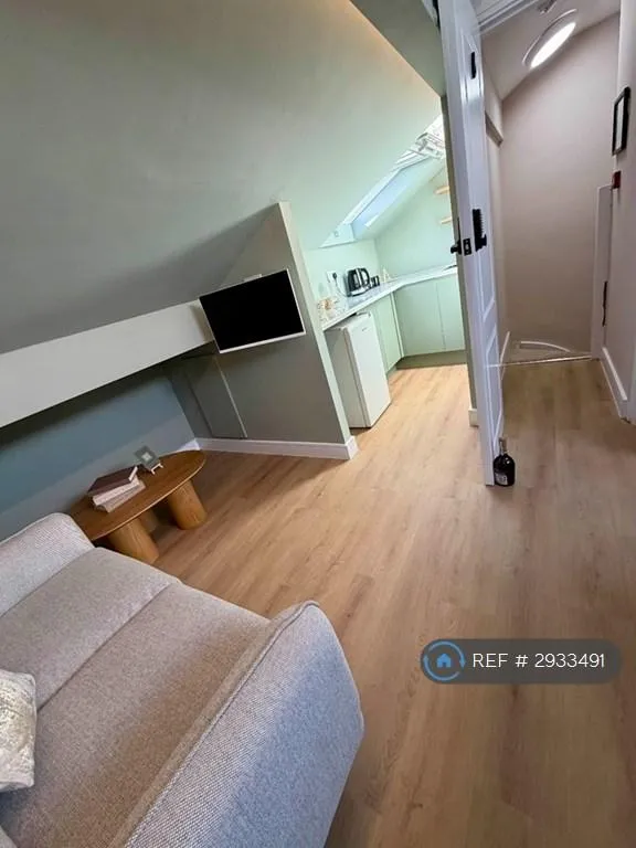 1 bedroom in Brookland Road West, Liverpool, L13 (#2933491)