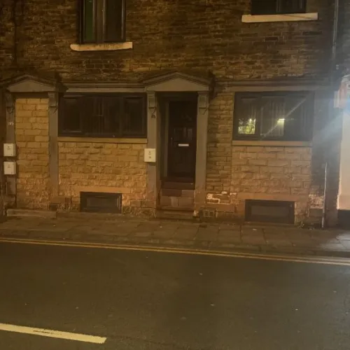 2 bed large ground floor flat