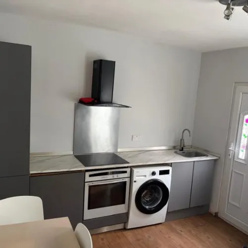 Modern 1-Bedroom Flat in Edmonton (N9) – £1,450 pcm