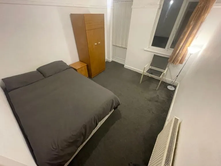 1 bed flat