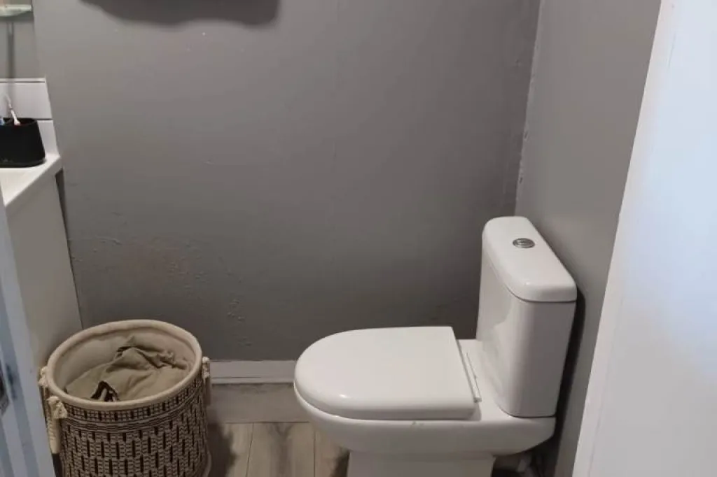 Studio Room in Windsor, Berkshire (SL4 3QB)
