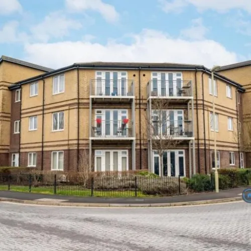 2 bedroom flat in Halter Way, Andover, SP11 (2 bed) (#1431060)