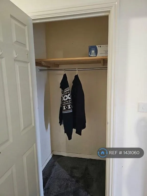 2 bedroom flat in Halter Way, Andover, SP11 (2 bed) (#1431060)