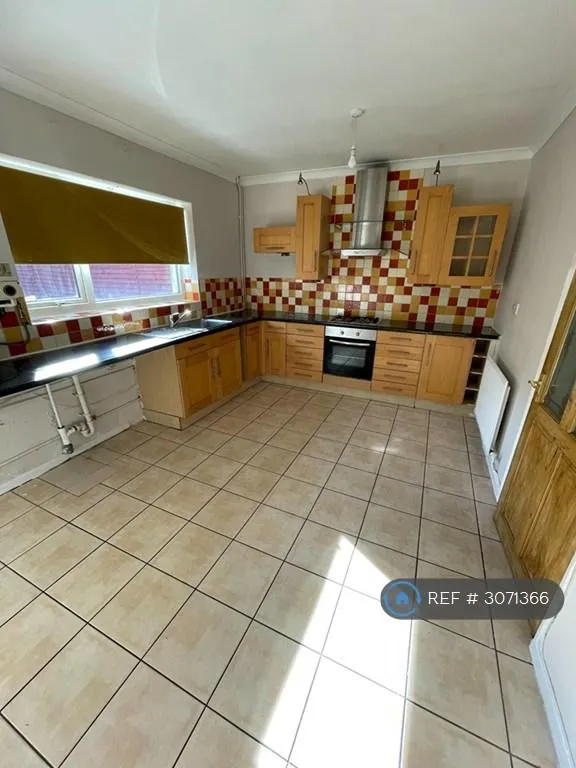 3 bedroom house in Fernhill Road, Bootle, L20 (3 bed) (#3071366)