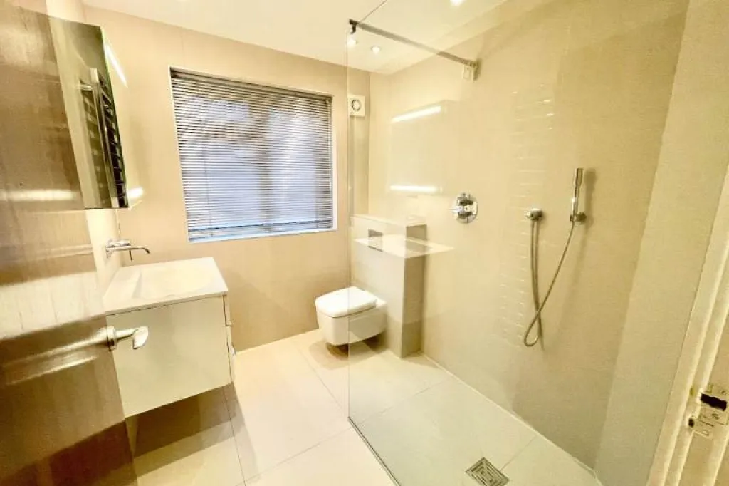 2 Bedroom Ground Floor Flat to Rent - Mardon, Westfield Park, Hatch End, Pinner HA5 4JQ