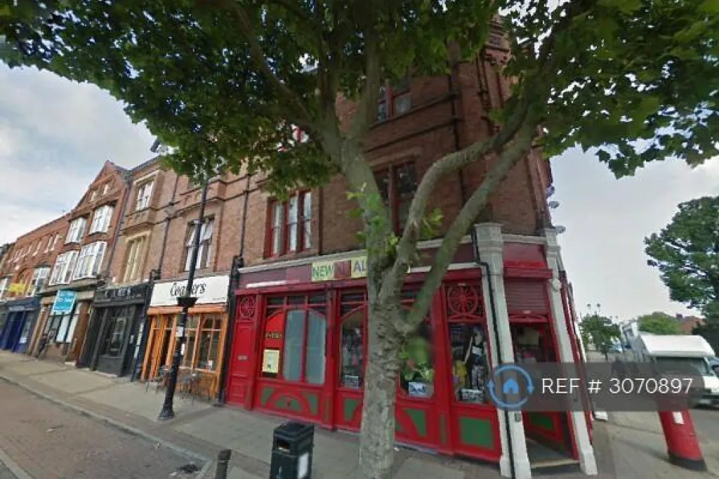 Studio flat in Victoria Road, Merseyside, CH45 (#3070897)