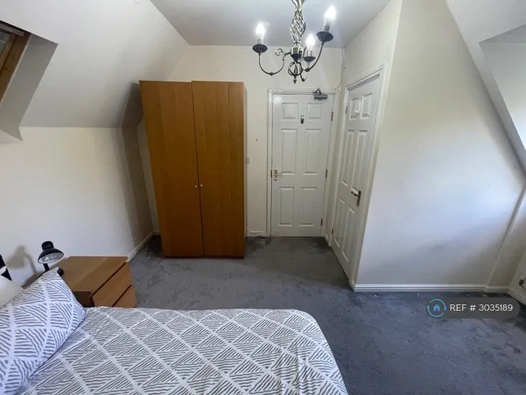 1 bedroom in Finbracks, Stevenage, SG1 (#3035189)