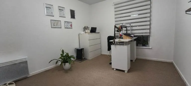 Spacious, renovated 2 bedroom flat, part furnished KY11 4JQ