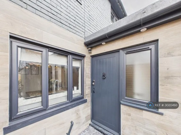 4 bedroom house in Ravens Lane, Ipswich, IP8 (4 bed) (#3020493)